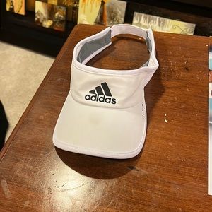 Adidas aeroready visor hat